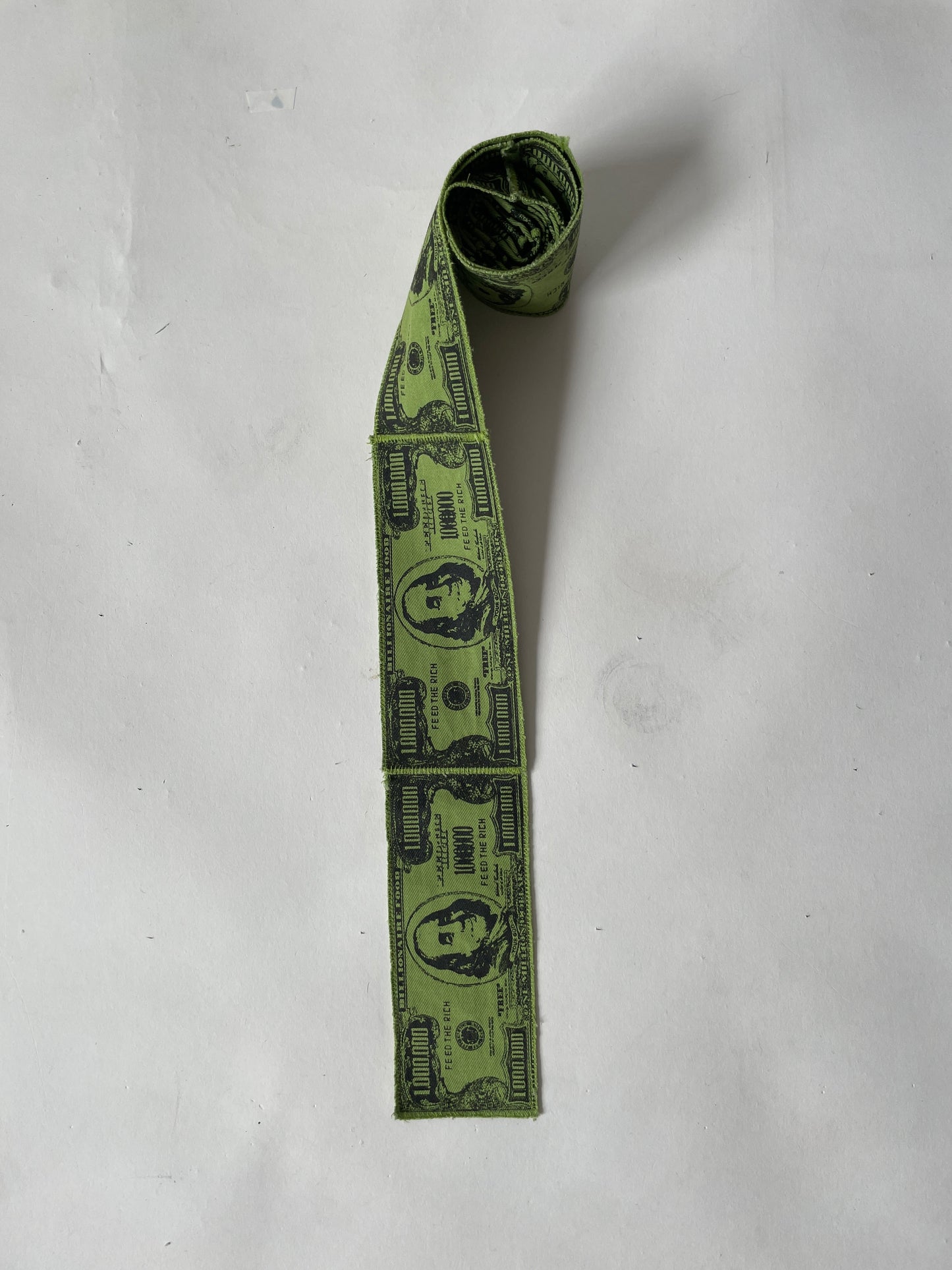 MILLION DOLLAR TIE