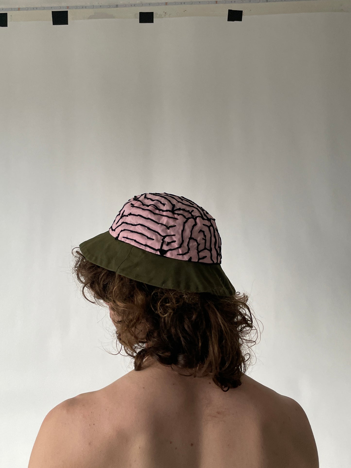 BRAIN BUCKET HAT