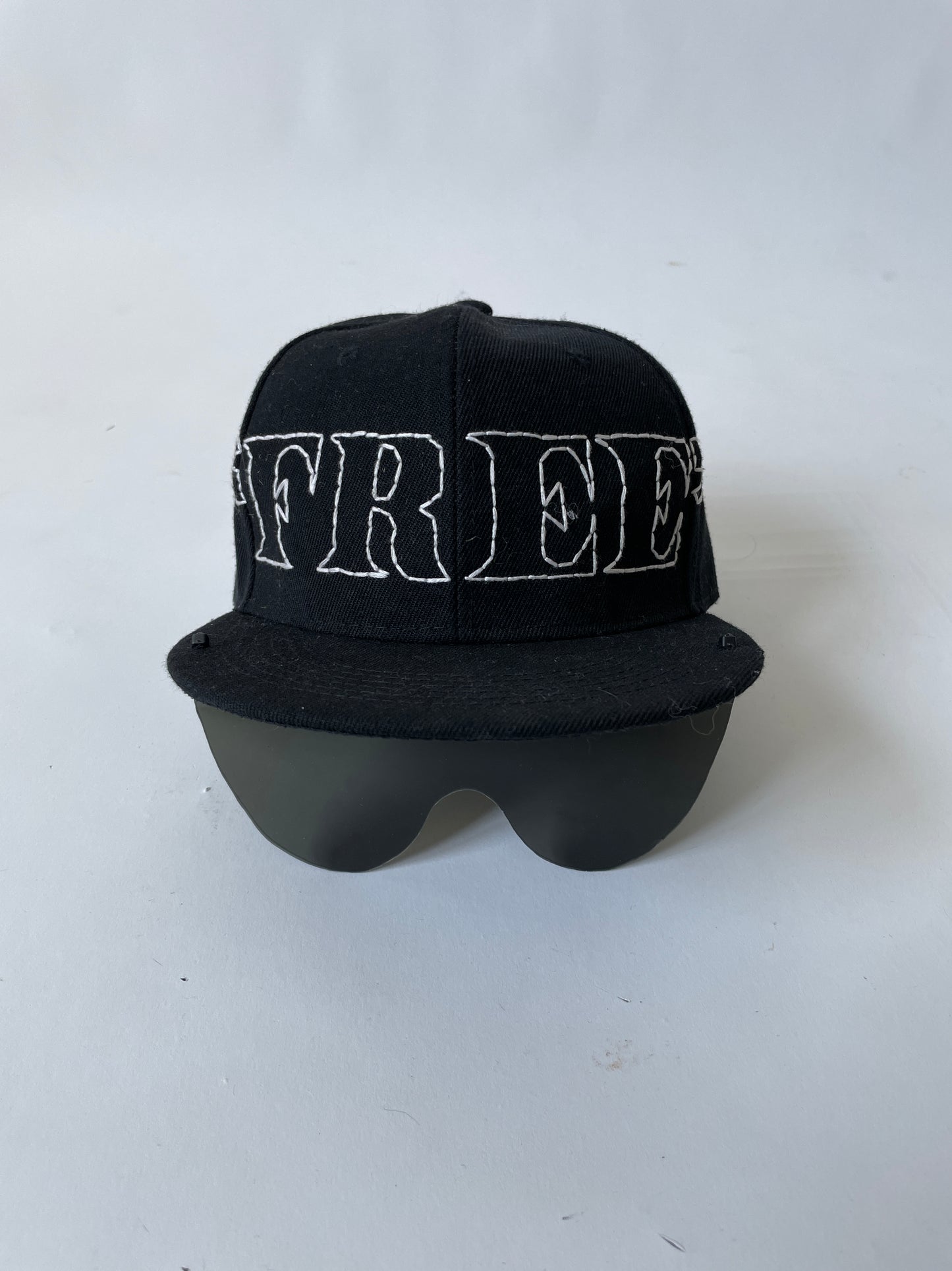 GLASSES HAT