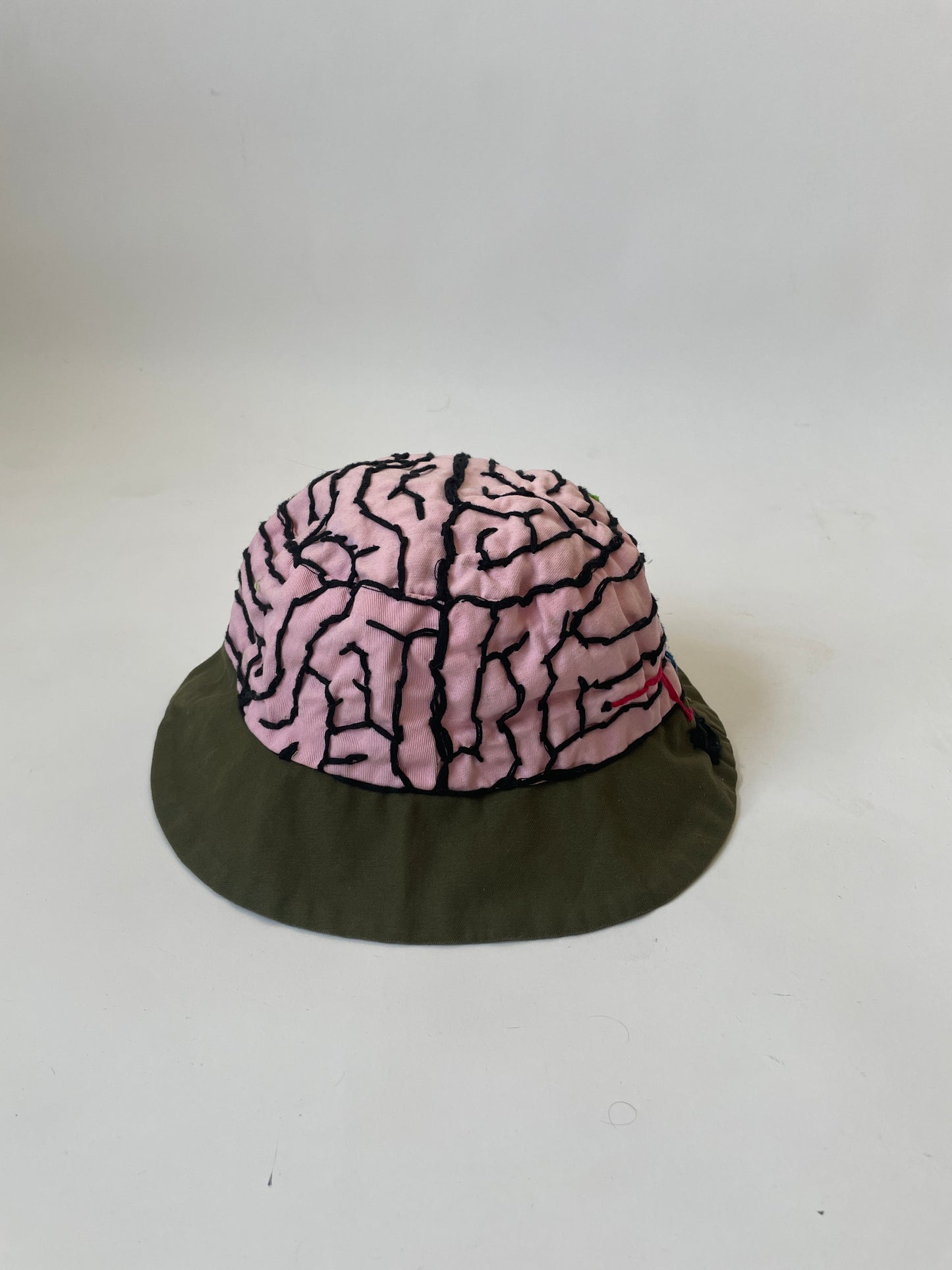 BRAIN BUCKET HAT